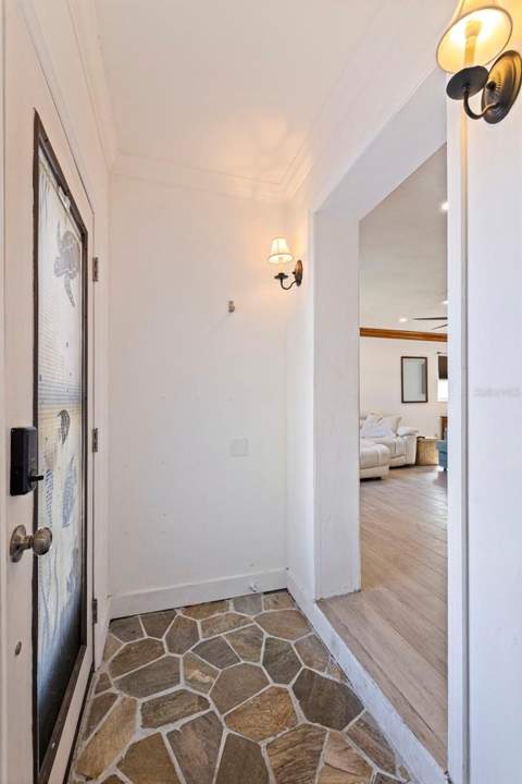 5322 25th Avenue, Gulfport FL - photo 6 of 6