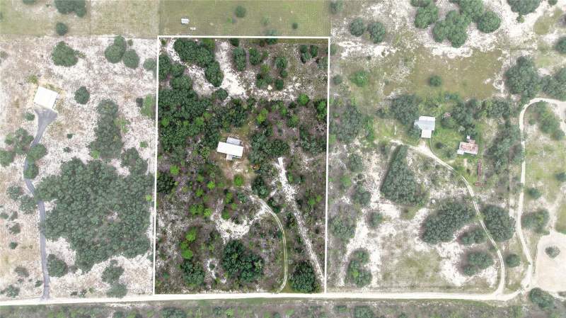 4 bedroom Manufactured Home at 13291 SE 101st Place, Dunnellon, Dunnellon — photo 4