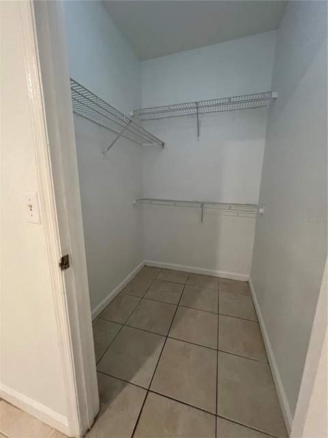 6685 Queens Borough Avenue #101, Orlando FL - photo 15 of 23