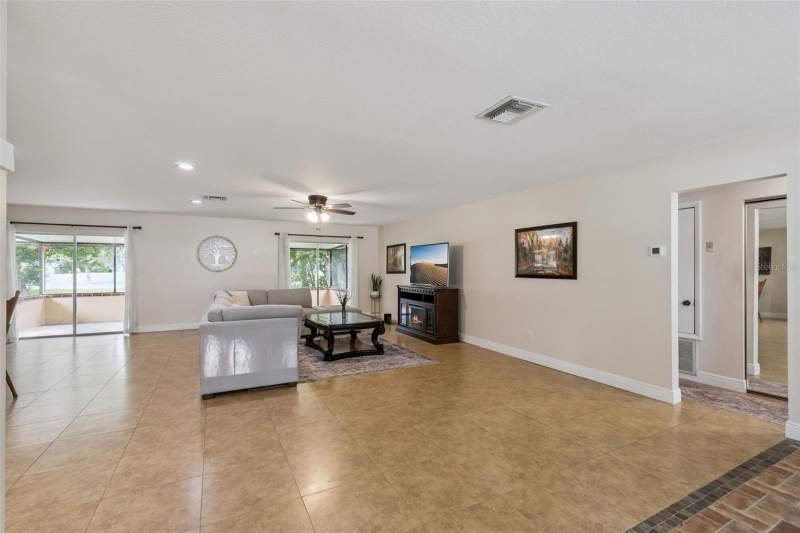 2 bedroom Single Family Residence at 5246 Mayapple Circle, Orangewood Shadowwood, Orlando — photo 4