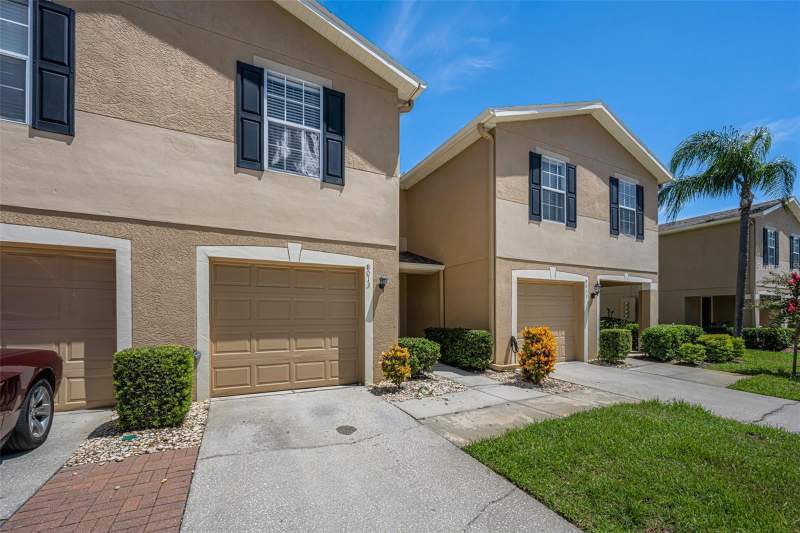 3 bedroom Townhouse at 8013 Sutton Terrace Lane, Edgewater Place, Tampa — photo 2
