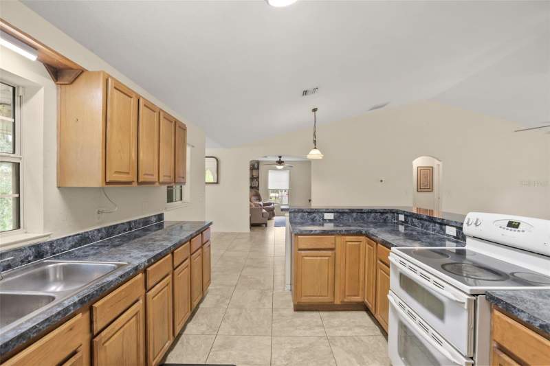 3 bedroom Single Family Residence at 35819 NOVA LANE, NONE, EUSTIS — photo 5