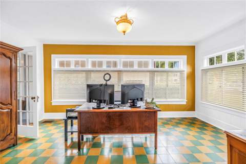 445 18th Avenue, St Petersburg FL - photo 18 of 52