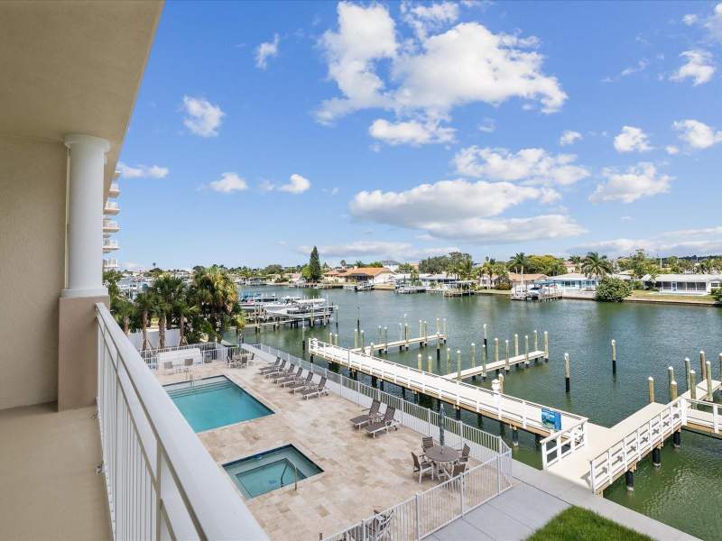 3 bedroom Condominium at 125 Island Way #305, Dolphin Harbour Condo, Clearwater — photo 3