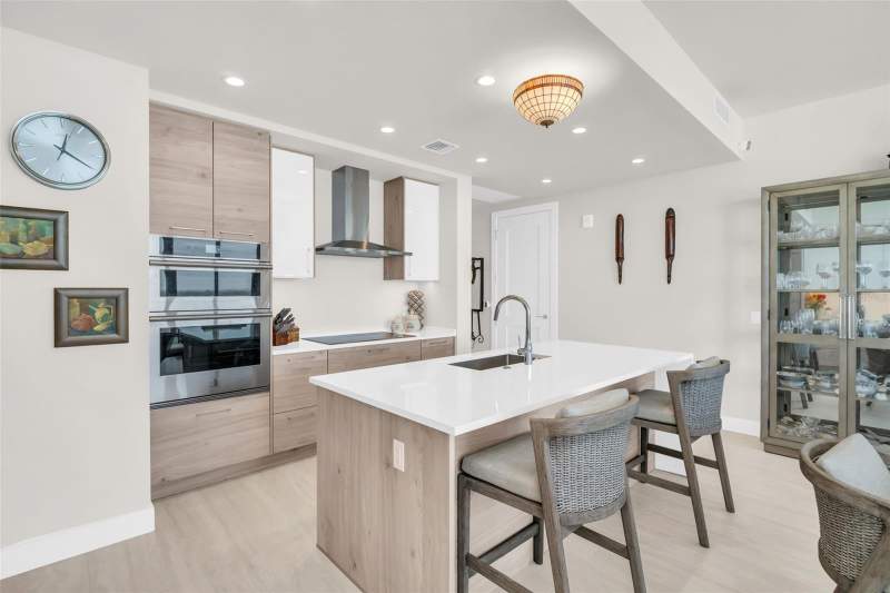 2 bedroom Condominium at 301 1st Street #3305, Saltaire Condo, St Petersburg — photo 5