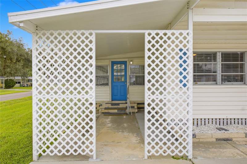 3 bedroom Mobile Home at 4722 Autumn Palm Drive, Winters Sub, Zephyrhills — photo 5