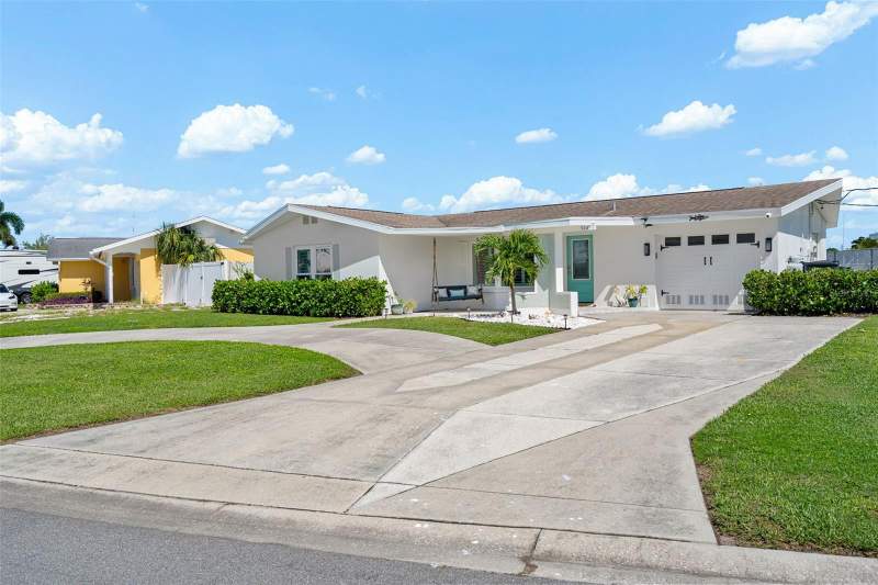 4 bedroom Single Family Residence at 924 Arlington Road, Palmetto Skyway Rep, Palmetto — photo 3