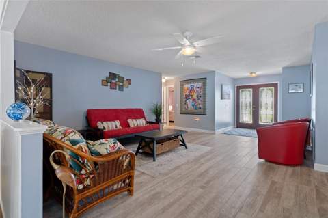 2643 Royal Ridge Drive, Spring Hill FL - photo 12 of 85