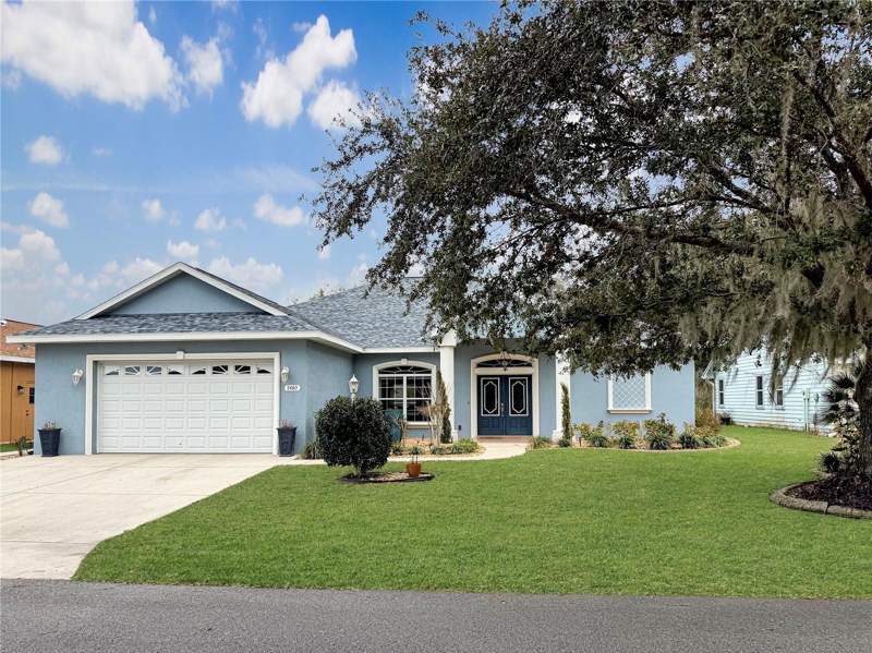 Whisp Oaks Estate