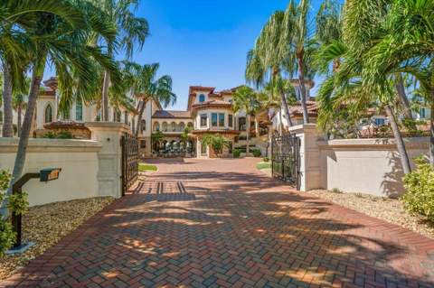 1700 Gulf Boulevard, Belleair Beach FL - photo 9 of 86