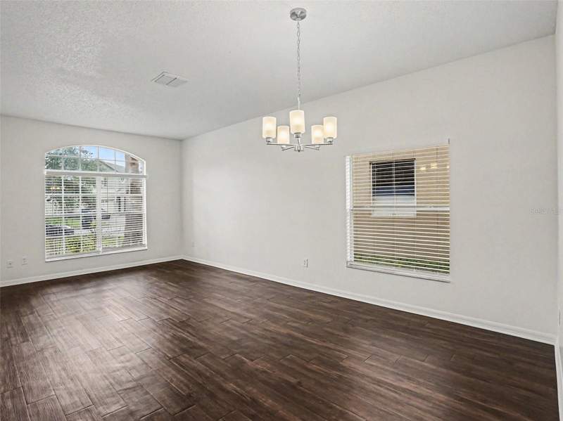 5 bedroom Single Family Residence at 8857 Palisades Beach Avenue, Vista Lakes Vlgs N-8 & N-9, Orlando — photo 4