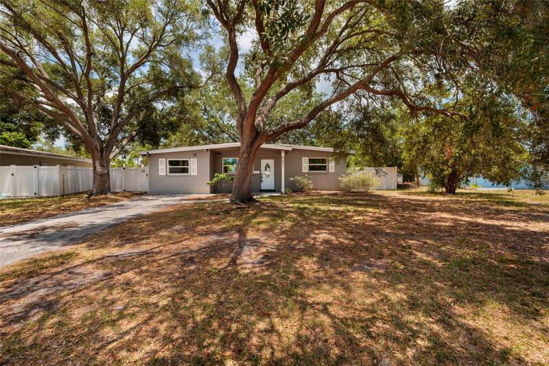 3 bedroom Single Family Residence at 5601 Cedar Street, Edgemoor Estates Rep, St Petersburg — photo 2
