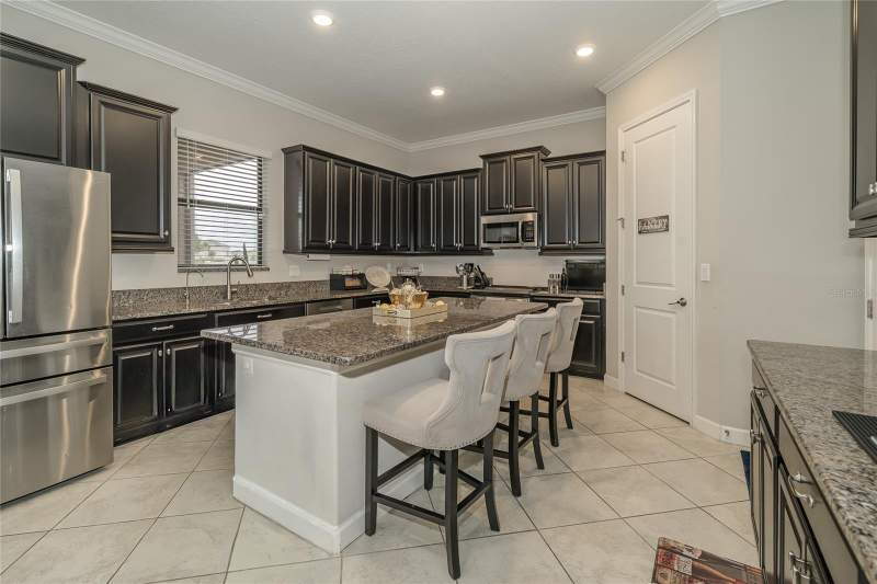 5 bedroom Single Family Residence at 8099 Lago Mist Way, Epperson Ranch South Ph 1B-2, Wesley Chapel — photo 4
