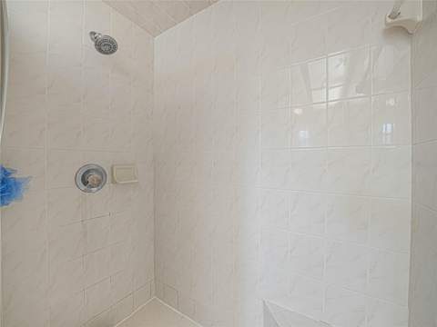 5657 Bloomfield Boulevard, Lakeland FL - photo 18 of 32