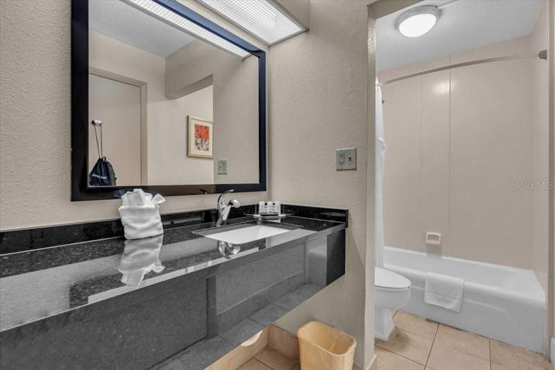 0 bedroom Condominium at 7150 N Tamiami Trail #S615, Sarasota Cay Club Condo, Sarasota — photo 5