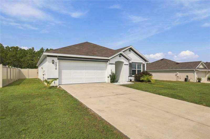 3 bedroom Single Family Residence at 7210 SW 136th Lane, Marion Oaks Un Eight First Rep, Ocala — photo 3