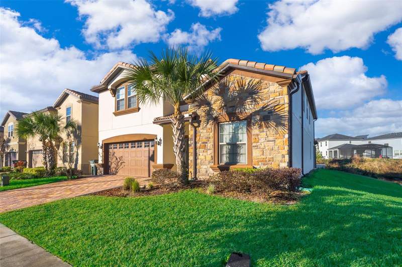 8 bedroom Single Family Residence at 1690 Lima Avenue, Windsor At Westside Ph 2B, Kissimmee — photo 4