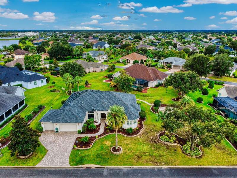 4 bedroom Single Family Residence at 649 Ternberry Forest Drive, Villages Of Sumter, The Villages — photo 5