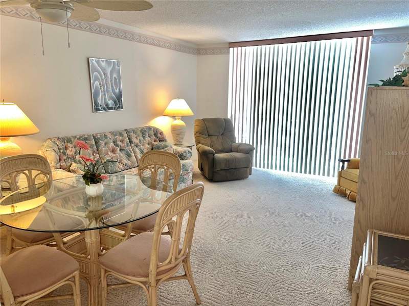 1 bedroom Condominium at 519 Albee Farm Road #210, Las Palmas, Venice — photo 3