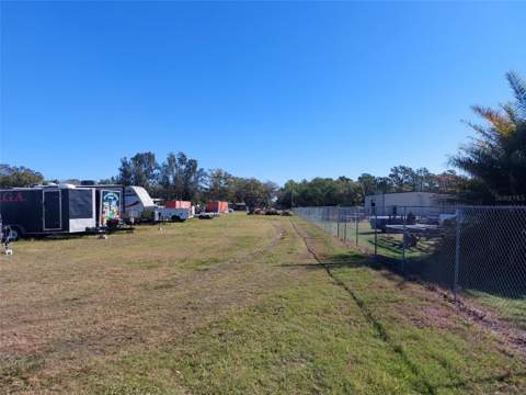 2601 11th Avenue, Ruskin FL - photo 8 of 36