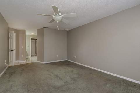 9326 Palm Haven Court, New Port Richey FL - photo 19 of 38