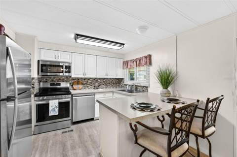 12501 Ulmerton Road #5, Largo FL - photo 9 of 32