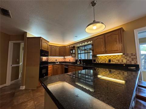915 Heatherbrook Drive, Auburndale FL - photo 16 of 43