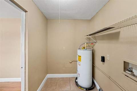 7924 Bahia Avenue, Tampa FL - photo 23 of 30
