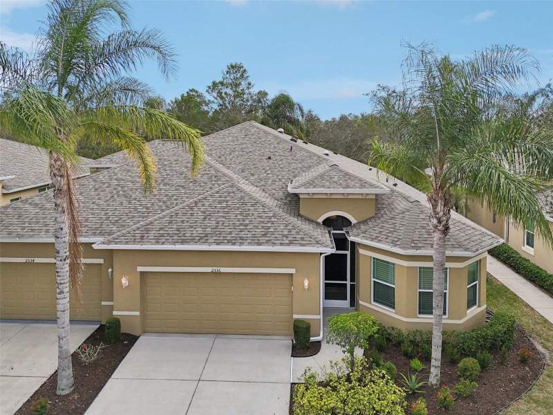 Oakley Green Condo