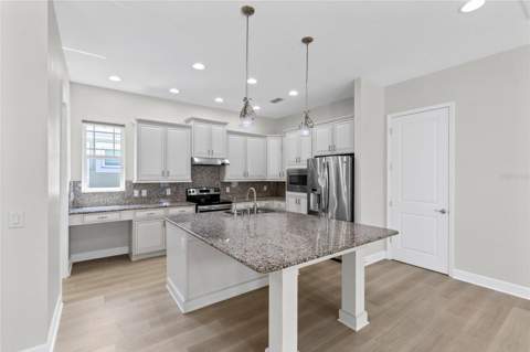 8460 Bergson Place, Orlando FL - photo 8 of 40