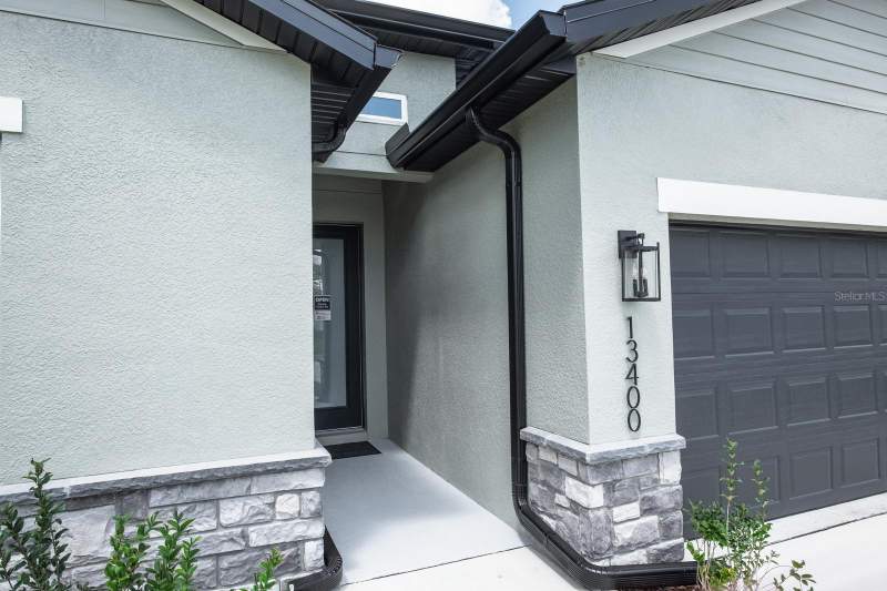 4 bedroom Single Family Residence at 2420 SW 159 Lane, Marion Oaks Un Three, Ocala — photo 4
