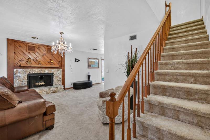 2 bedroom Condominium at 2215 NE 45th Avenue #3, Fountainebleau Royale, Ocala — photo 3