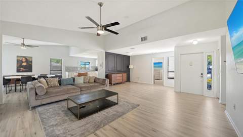 5744 Augusta Circle, Sarasota FL - photo 7 of 50