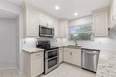 4897 Harbor Woods Drive, Palm Harbor FL - photo 16 of 38