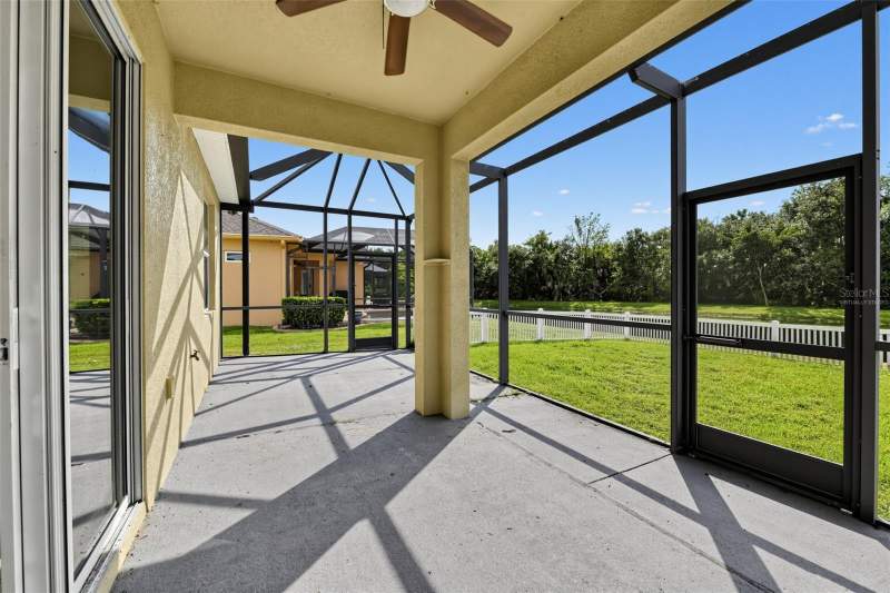 3 bedroom Single Family Residence at 12218 Lavender Loop, Greyhawk Landing Ph 3, Bradenton — photo 3