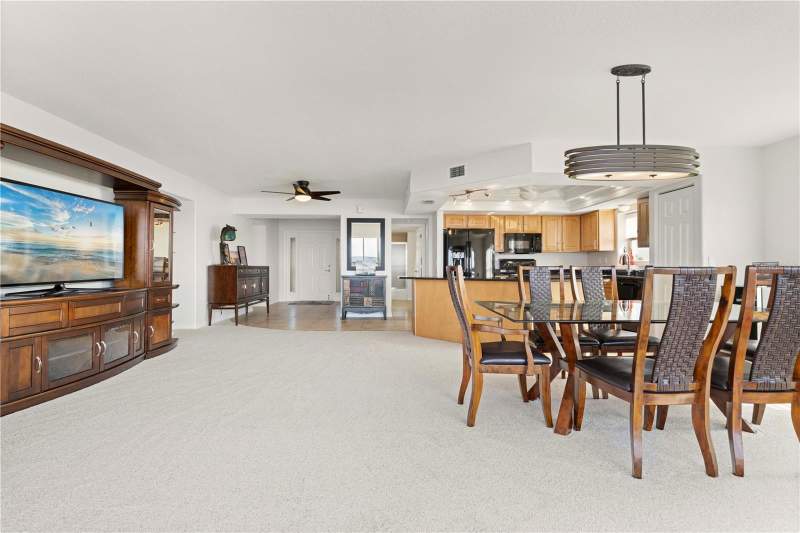3 bedroom Condominium at 101 N Marion Court #221, Points West Ph 02 Bldg 02, Punta Gorda — photo 3
