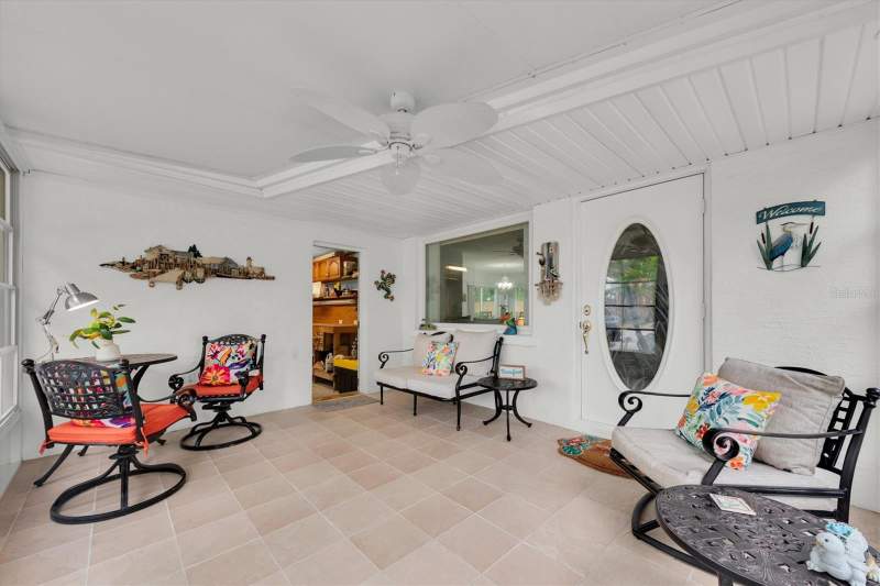 2 bedroom Single Family Residence at 55A Dolphin Drive, Paradise Island Tr A Rep, Treasure Island — photo 5