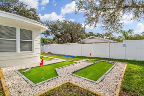 1749 Magnolia Drive, Clearwater FL - photo 12 of 60