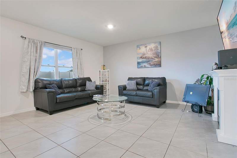 3 bedroom Single Family Residence at 3676 Scarlet Oak Drive, Savanna, St Cloud — photo 4