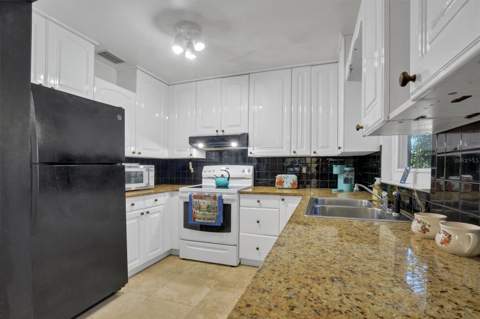 105 Owen Circle, Auburndale FL - photo 13 of 41