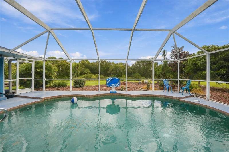 3 bedroom Single Family Residence at 1374 Navigator Road, Punta Gorda Isles Sec 23, Punta Gorda — photo 2
