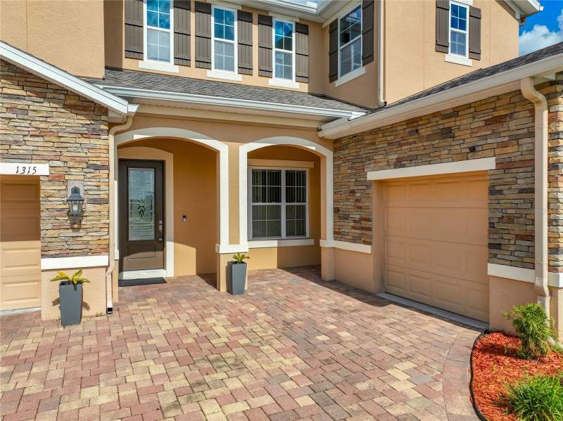 5 bedroom Single Family Residence at 1315 Dusty Pine Drive, Forest Lake Estates, Apopka — photo 3