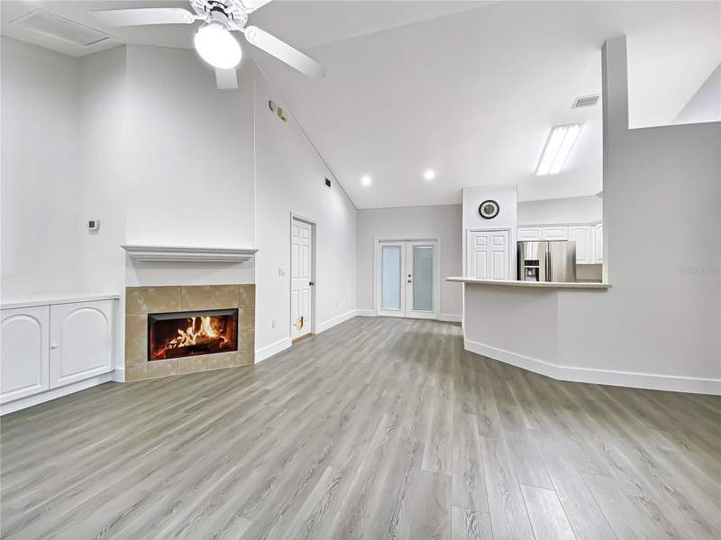 3 bedroom Single Family Residence at 10301 SW 52nd Avenue, Haile Plantation, Gainesville — photo 2