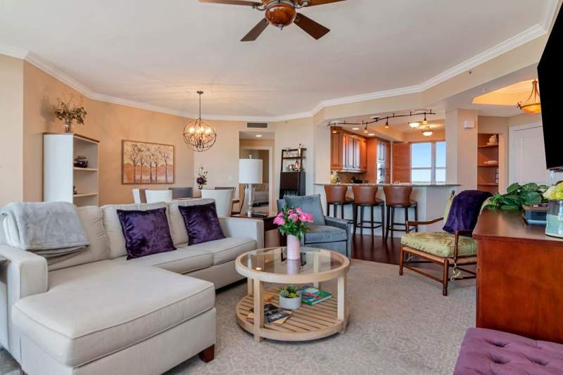 3 bedroom Condominium at 5823 Bowen Daniel Drive #604, Castillo At Westshore Yacht Club, Tampa — photo 3