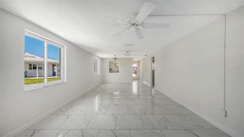 554 Spanish Drive, Longboat Key FL - photo 19 of 70