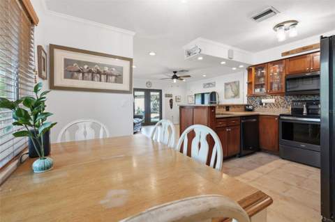 961 Lexington Drive, Dunedin FL - photo 6 of 6