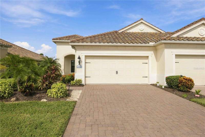 2 bedroom Villa at 11548 Okaloosa Drive, Grand Palm Ph 3A, Venice — photo 2