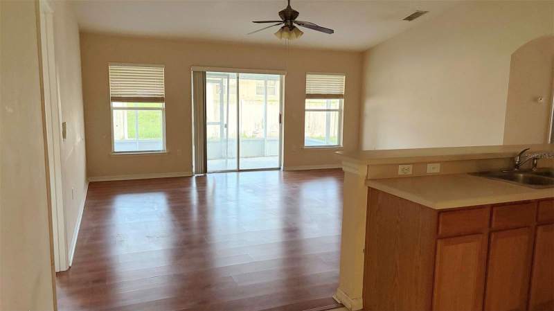 3 bedroom Single Family Residence at 451 Peace Court, Poinciana Nbrhd 05 Village 07, Kissimmee — photo 5