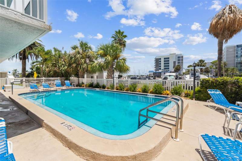 1 bedroom Condominium at 800 Bayway Boulevard #17, Bayside Condo, Clearwater Beach — photo 5