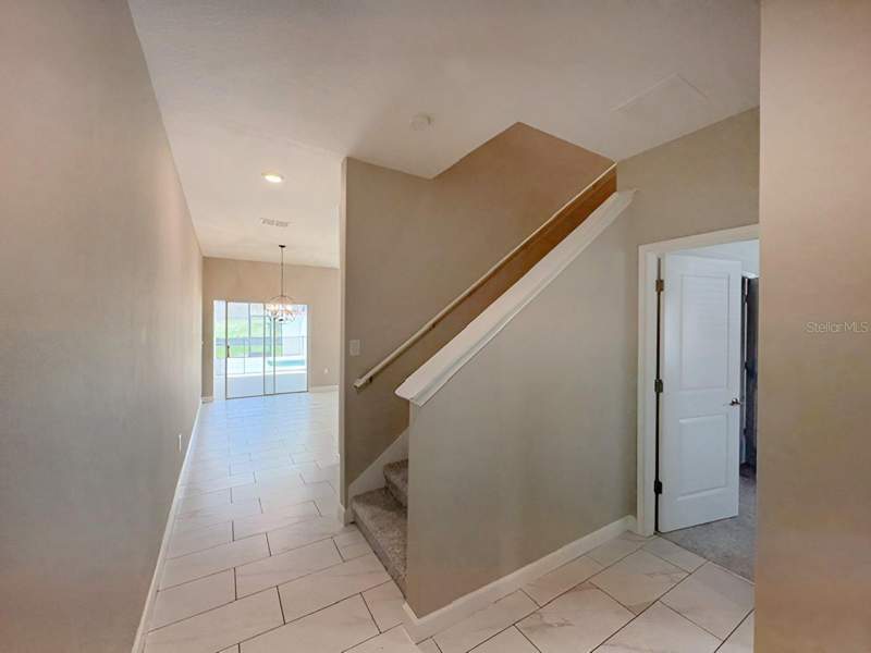 4 bedroom Townhouse at 1592 Moon Valley Drive, Stoneybrook South Ph I-1 & J-1, Davenport — photo 3